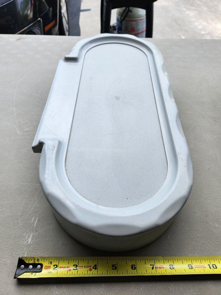 Marquis Spas Waterfall Lid Light Grey