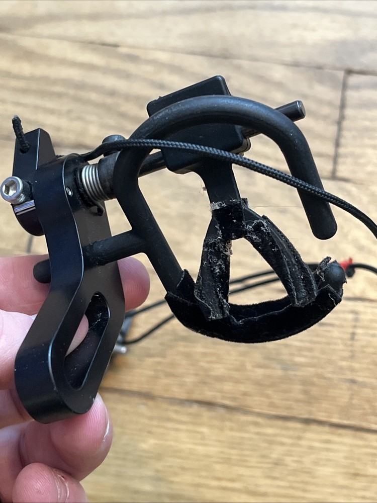 Hawkeye Black Left Handed Compound Bow Rests