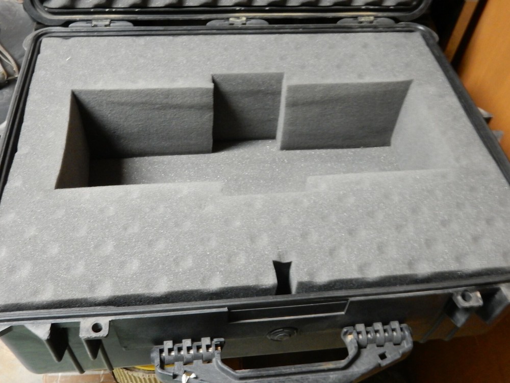 OPTICAL PADDED INSTRUMENT CASE