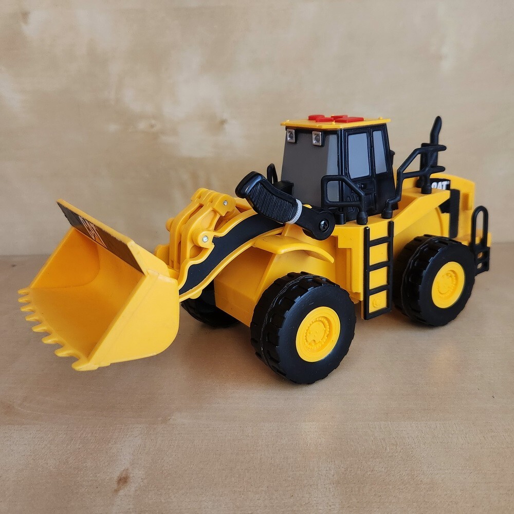 1997 Toy State CAT CATERPILLAR Construction Loader Lights Sound