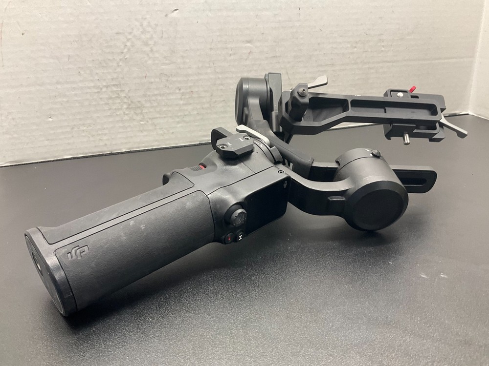 DJI RS3 Mini 3-Axis Gimbal Stabilizer **READ