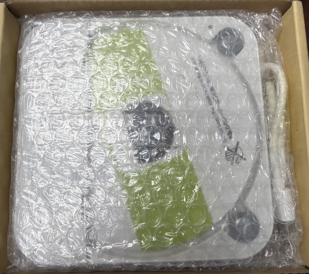 NEW Portable CAR CD Player USB & AUX Connection Universal Compatibility Remote