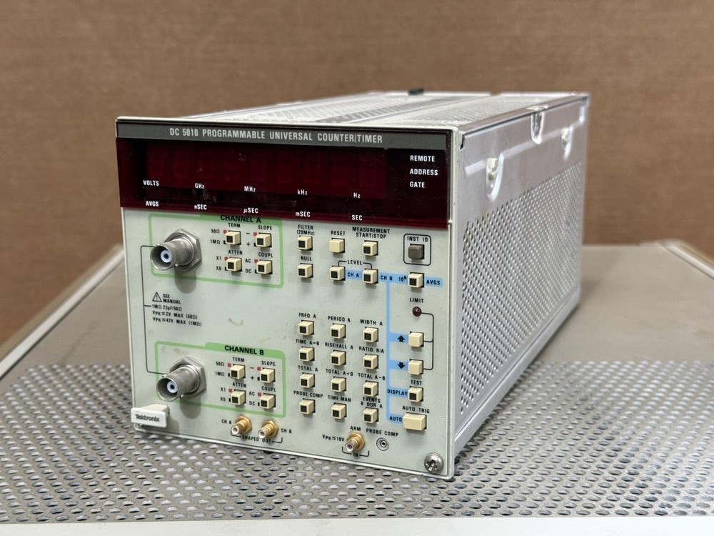 Tektronix DC 5010 Programmable Universal Counter/Timer
