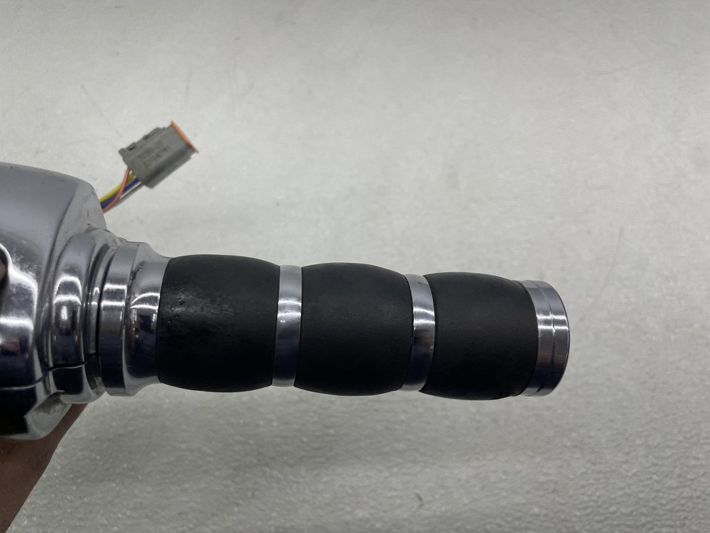 06-11 HARLEY-DAVIDSON DYNA SUPER GLIDE CUSTOM FXDCI LEFT CONTROL SWITCH