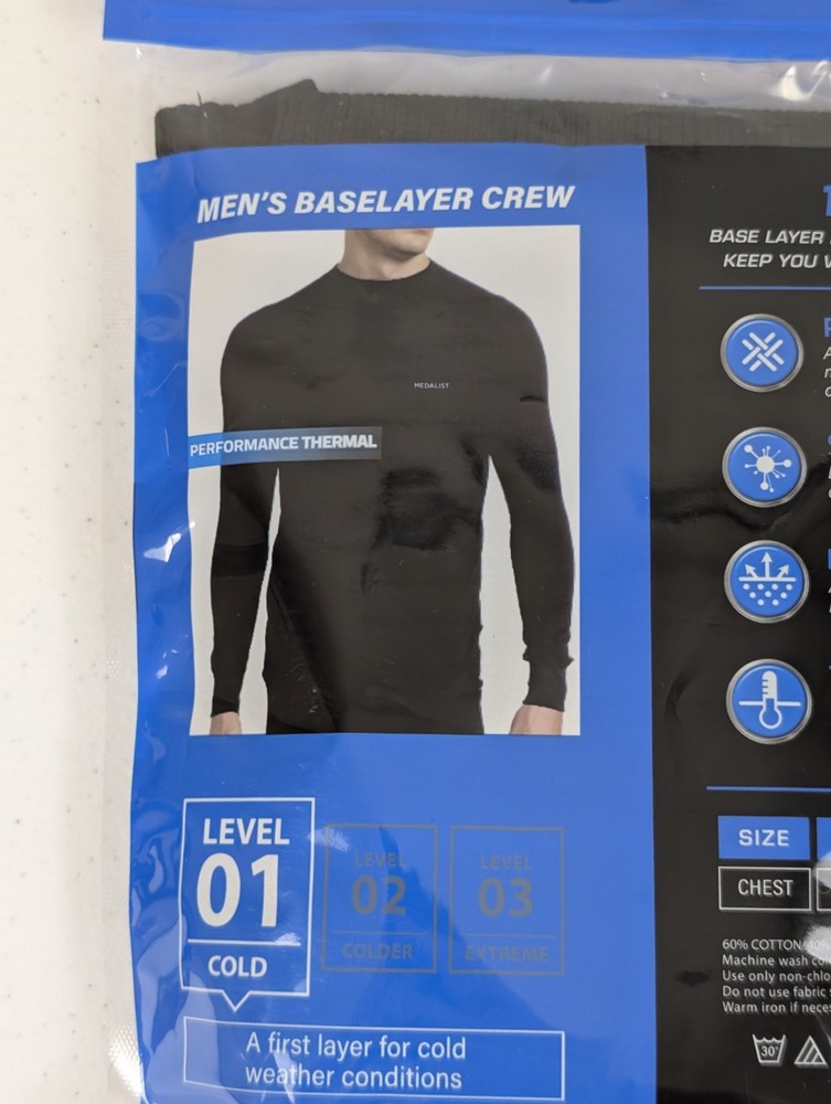 Medalist Performance Thermal Base Layer Crew Long Sleeve Men's Small Level 1