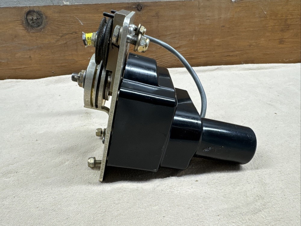 1C469-6-456 SERVO AR Century IV