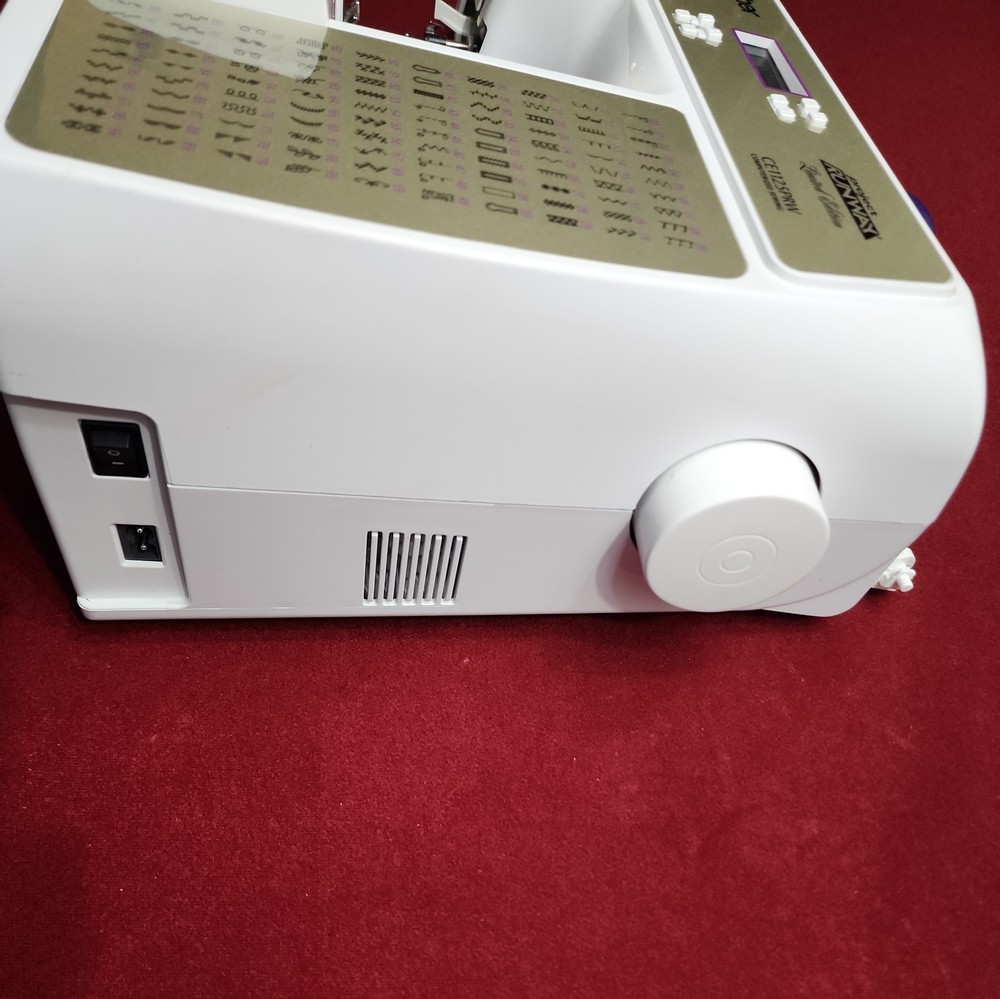 Brother Project Runway CE1125PRW Computerized Sewing