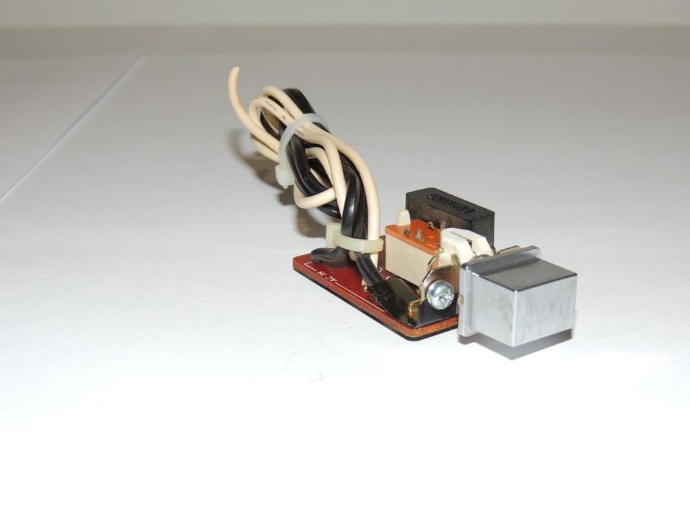 MCS-3035   EQ Power Push Switch & Full Wire & Knob Assembly