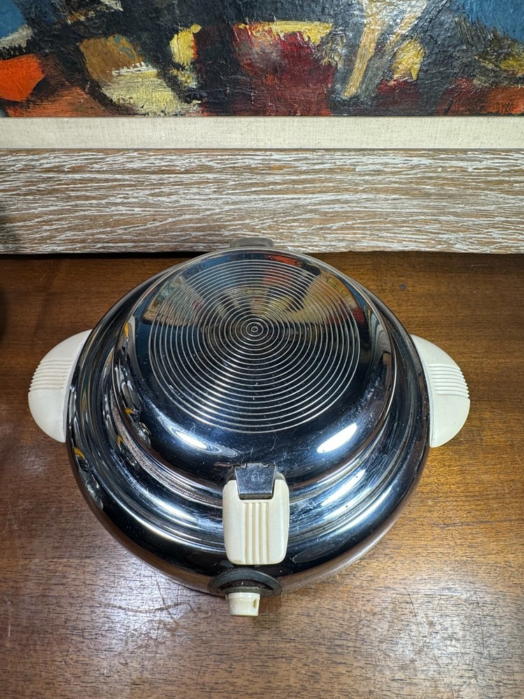 CHROME ART DECO WAFFLE MAKER