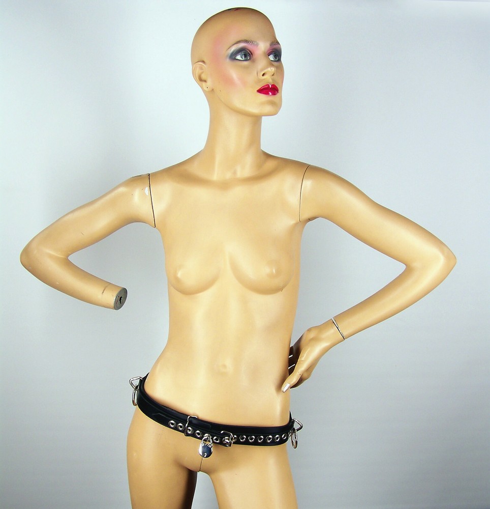Leather Locking Bondage Belt by Axovus