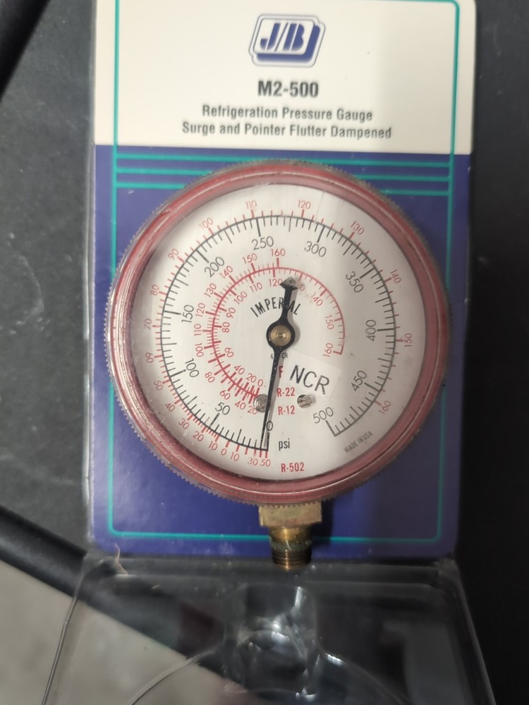 J/B M2-500 Refrigeration Pressure Gauge - Surge and Pointer Flutter Dampened