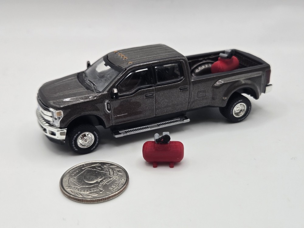 1/64 Scale Small Shop Compressor *2 Pack* in Red