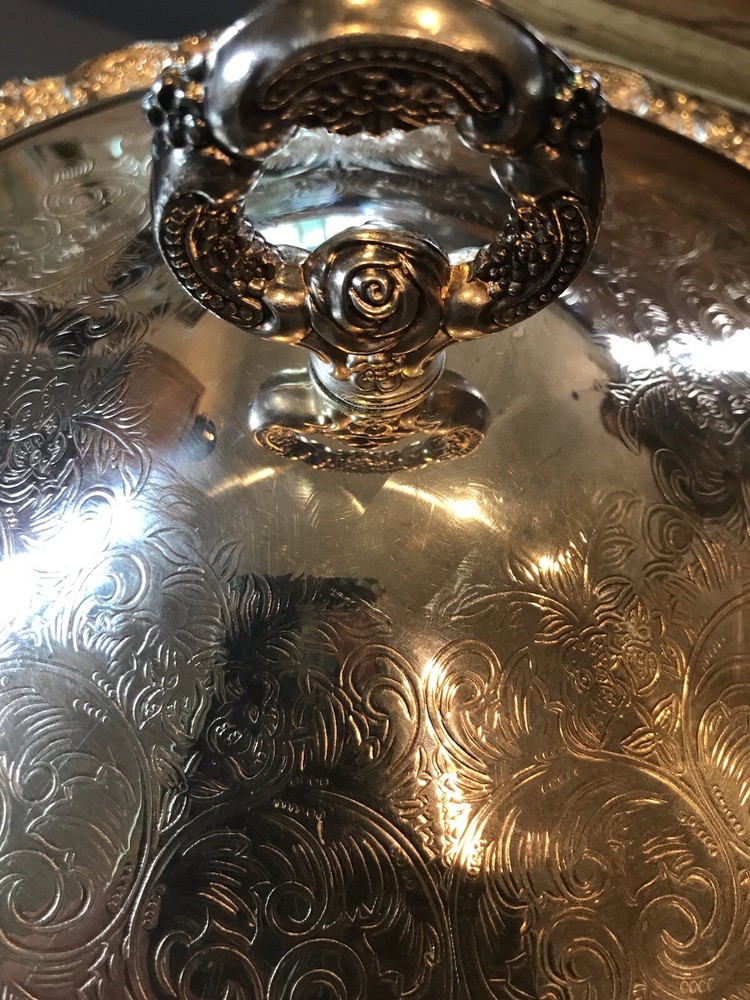 Vintage Silver Oneida 2 Quart Lidded Footed Casserole