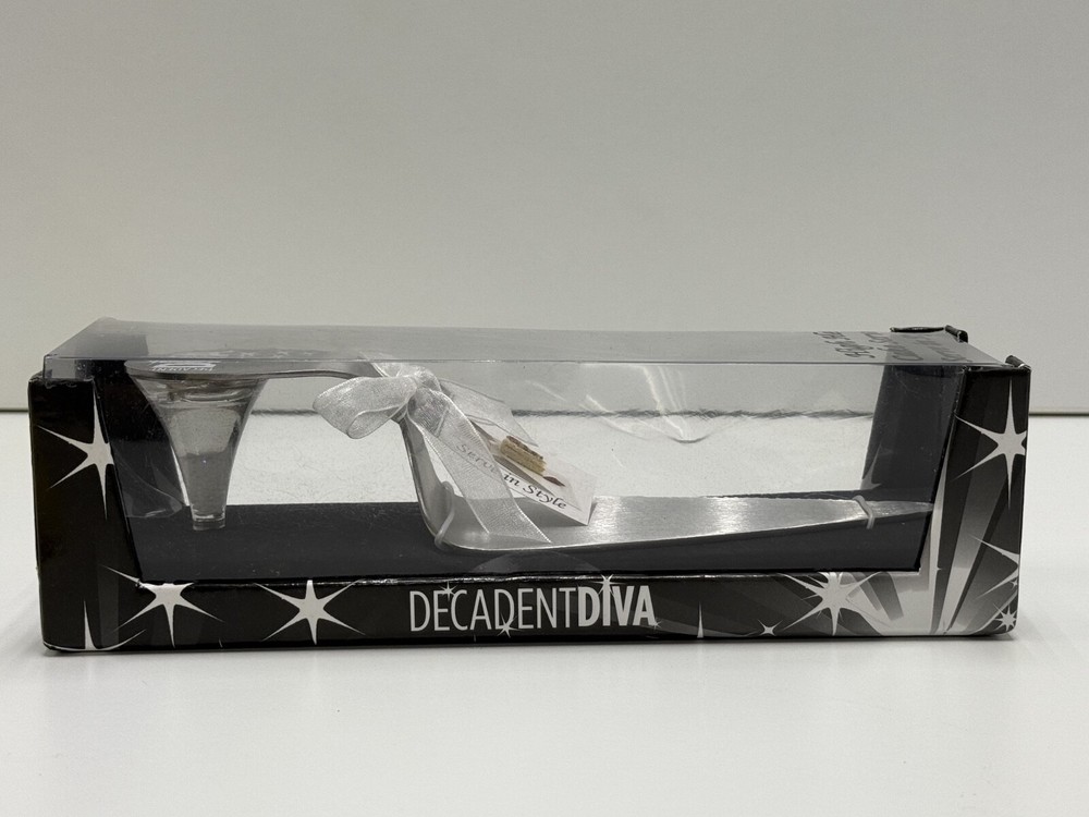 Decadent Diva ,wedding cake high heel serving table for cake serve stylish