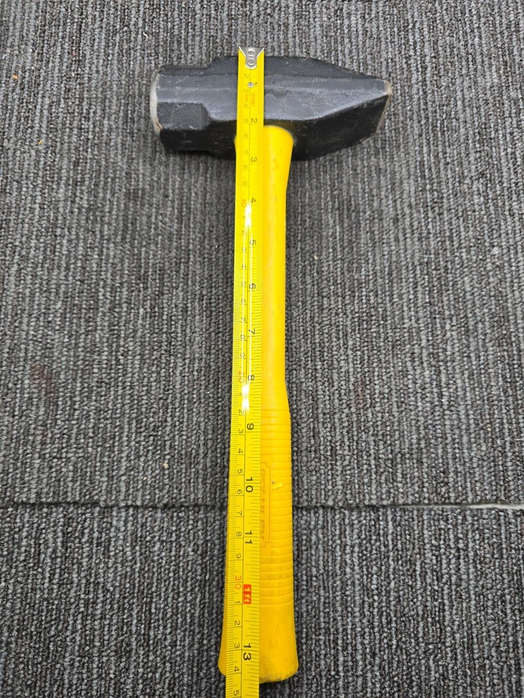 Jacketed Fiberglass Blacksmith Hammer 4 Lbs