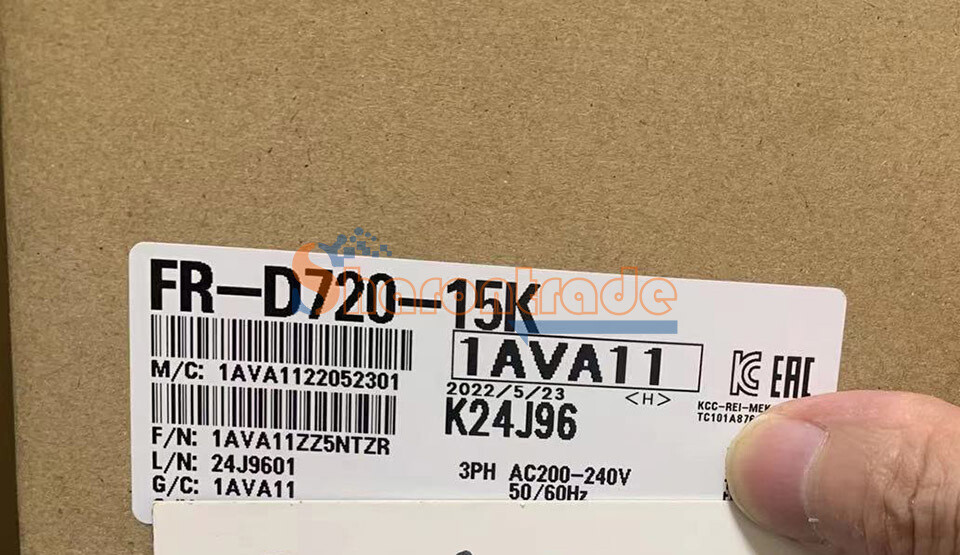 1PCS New Mitsubishi Inverter