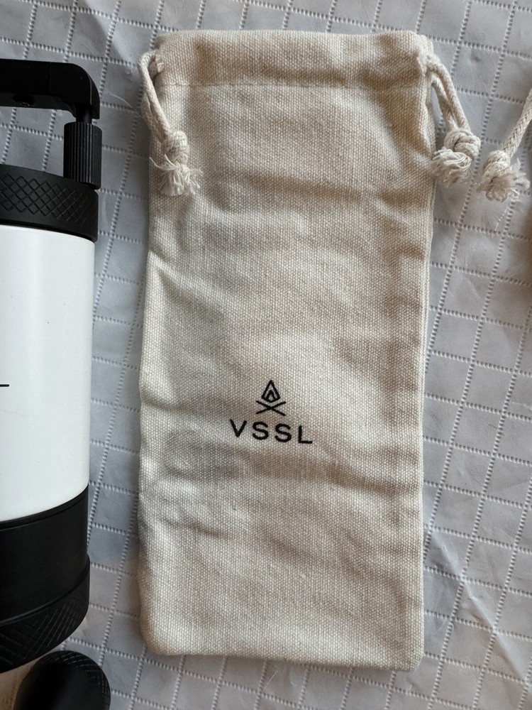 New! VSSL Java White Portable Manual Coffee Espresso 20g Burr Grinder. Camping