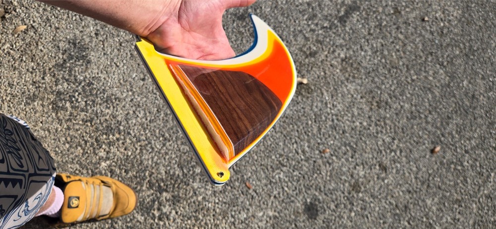 surfboard fin