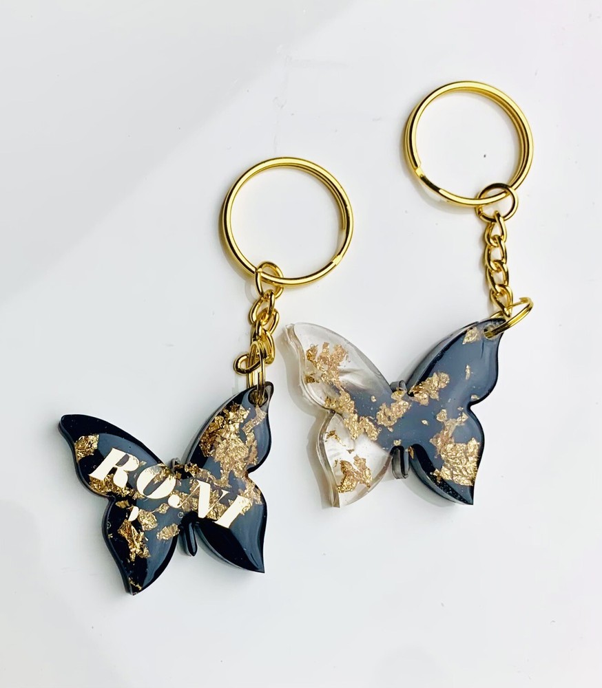 Black & Gold Flakes Personalize Resin Keychain