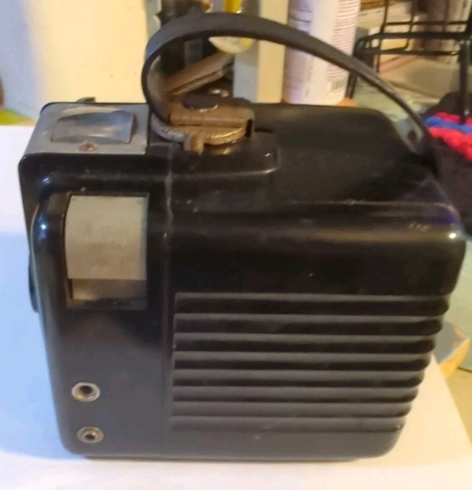 Vintage Kodak Brownie Hawkeye Camera Flash Model