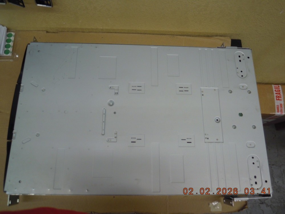 Quantum SuperLoader 3 Tape Autoloader Model L700 | EC-L2PAE-YF | Read 1st