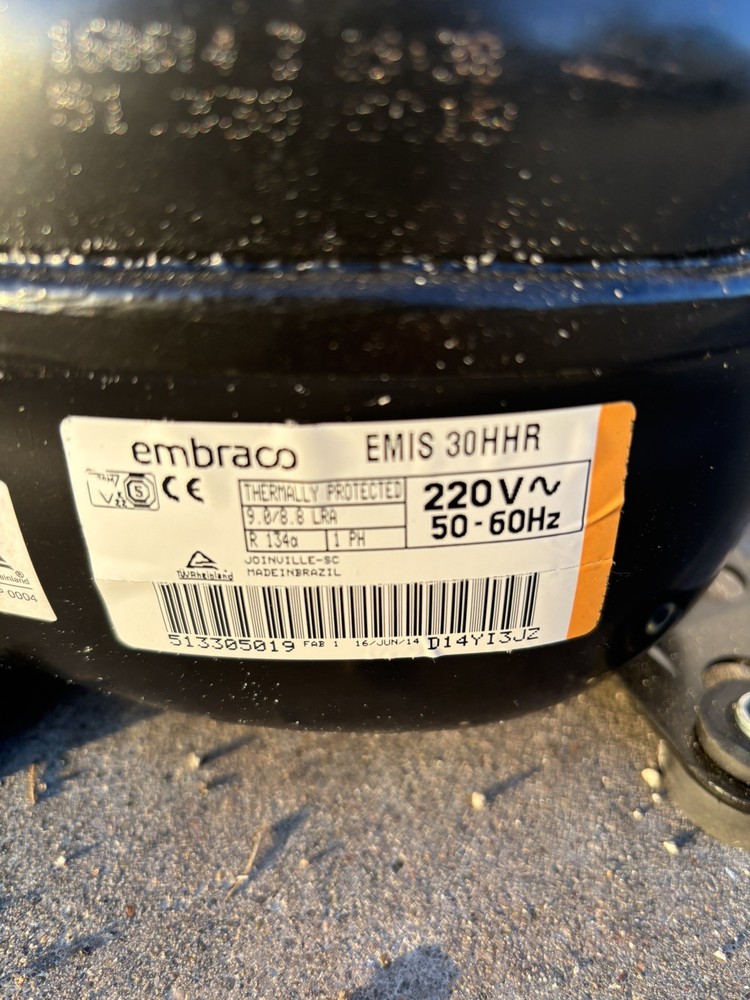 Embraco EMIS 30HHR Compressor