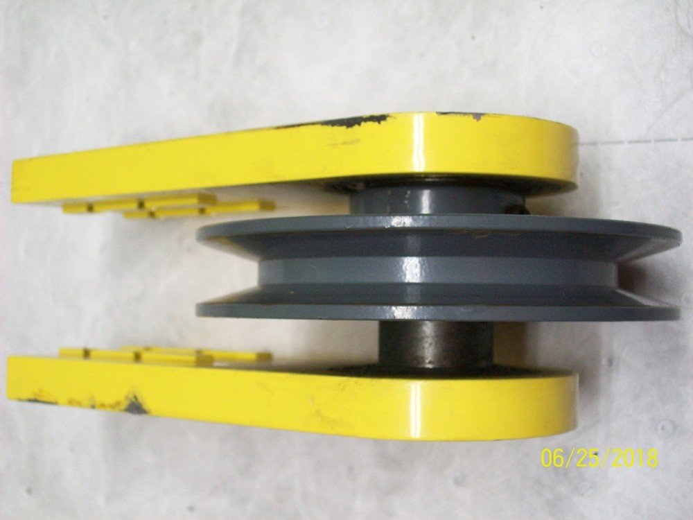 DIRECT CONVEYORS 5" PULLEY 7" ARM