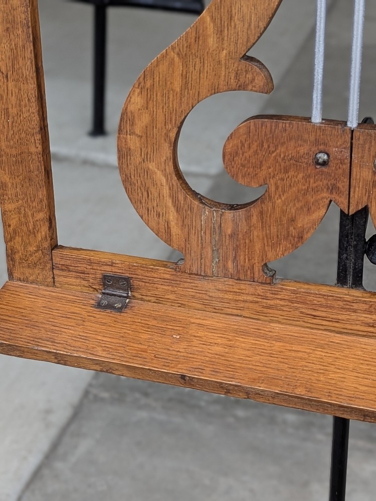 Hamilton Oak & Cast Iron Victorian Music Stand 😍