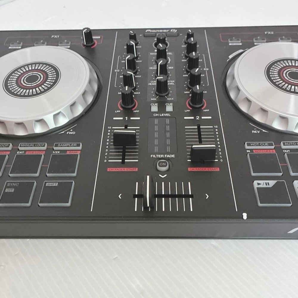 [Working Condition] Pioneer DDJ-SB2 DJ Controller with Box