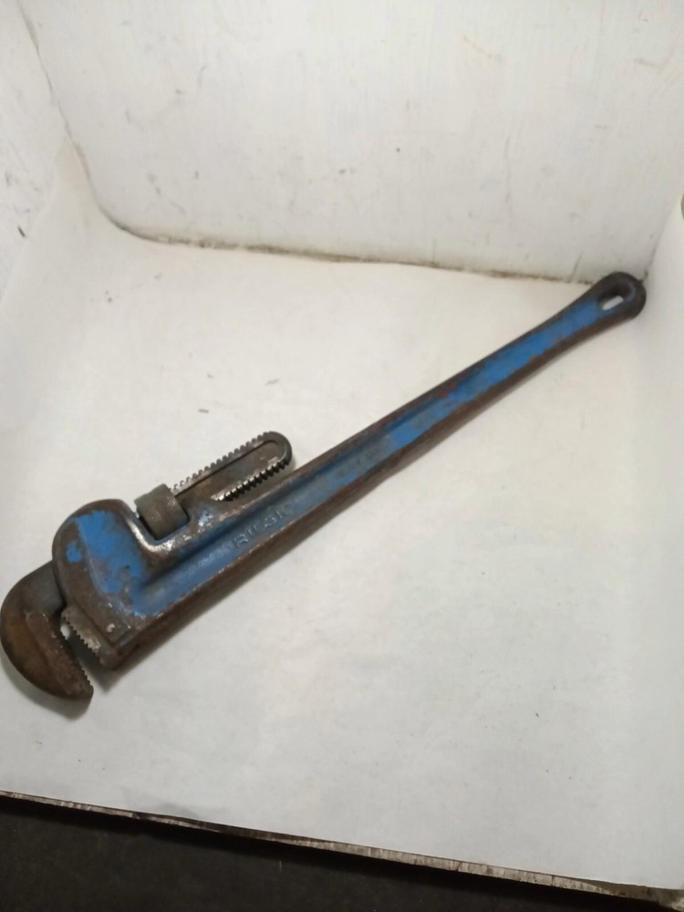 Ridgid 24" Heavy Duty Pipe Wrench Red RIGID (WP35)