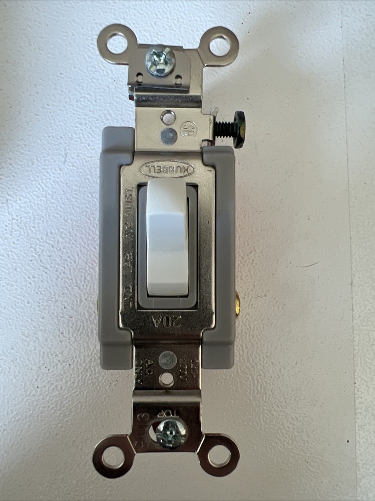 Hubbell HBL1233W Switch