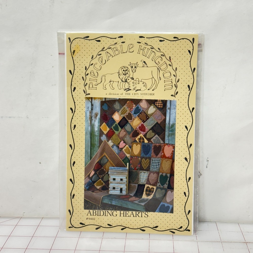 Abiding Hearts Wallhanging Quilt Pattern Pieceable Kingdom NEW