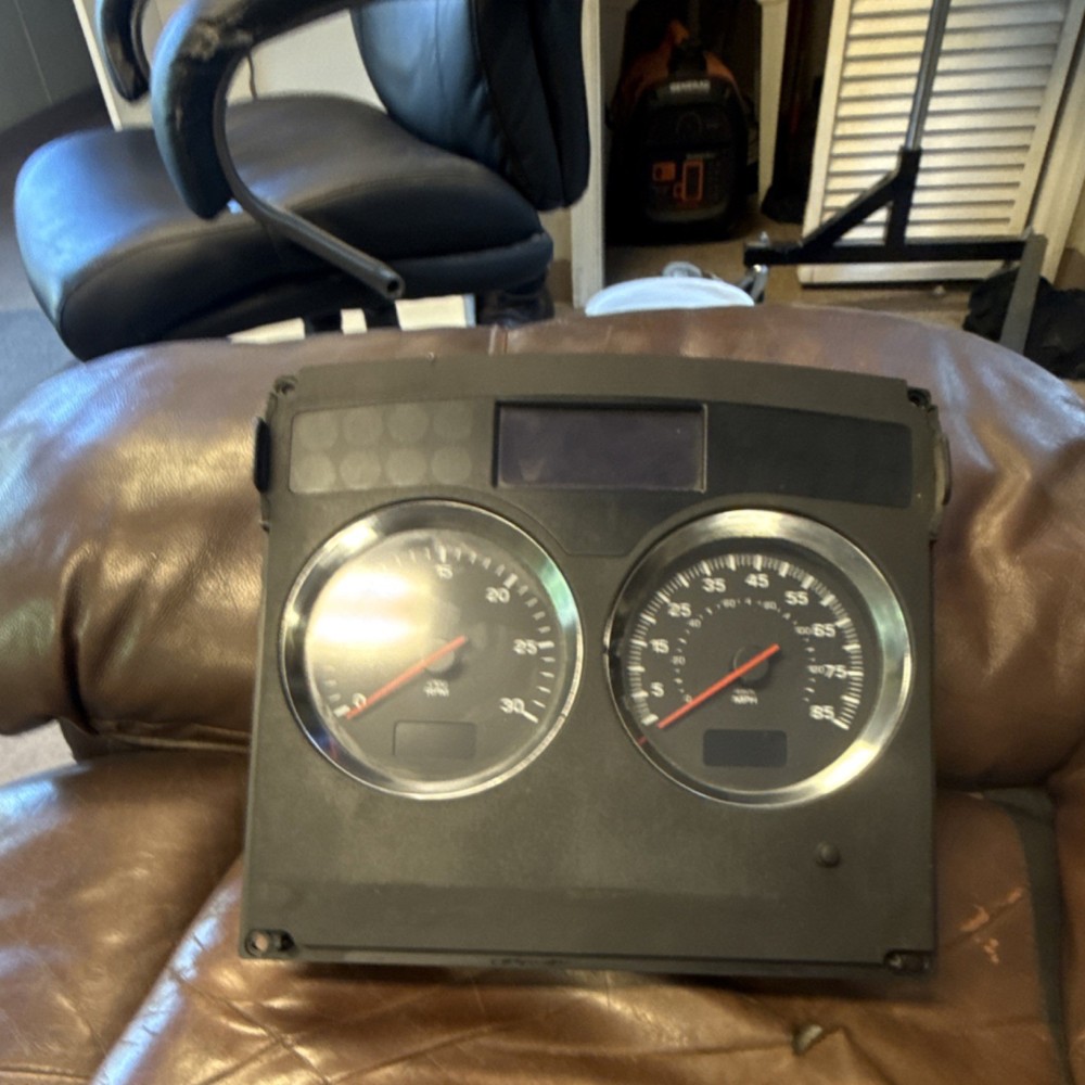 Kenworth Gauge Cluster