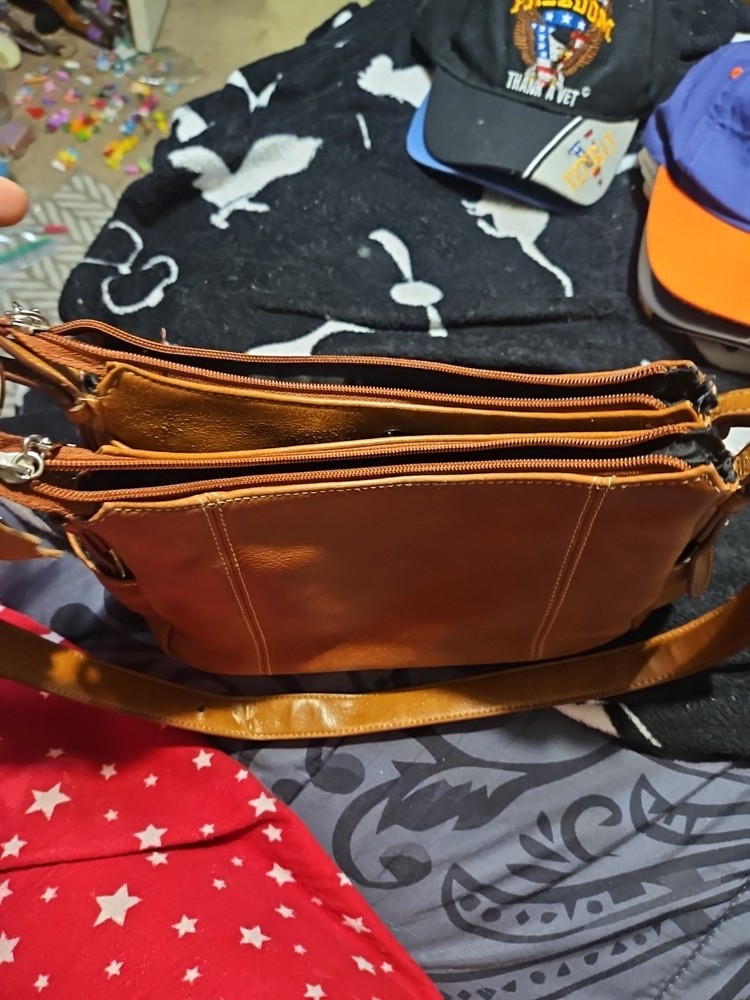 Madison Studio Retro Shoulder Bag Cognac Auth Leather Dual Pockets~ 3 Sections