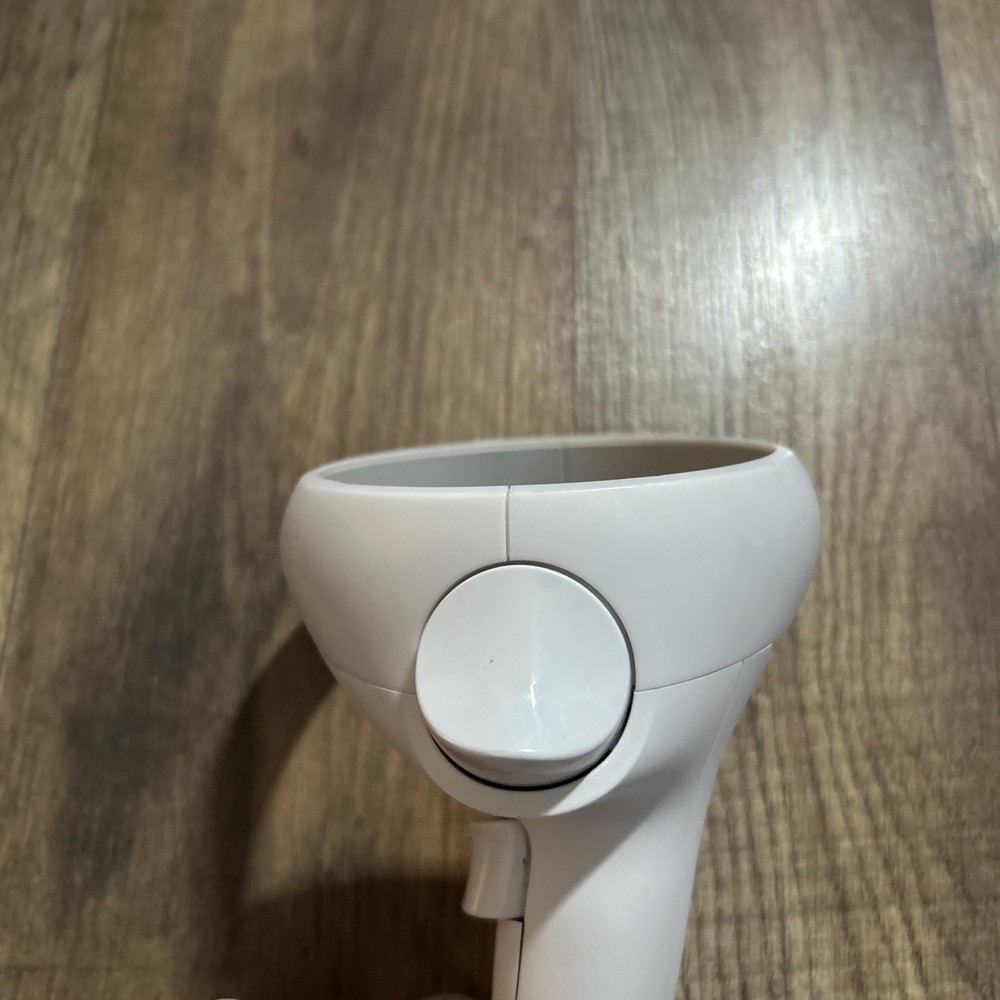 Meta Oculus Quest 2 LEFT Controller - Great Condition