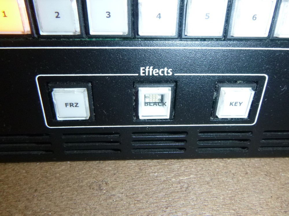 Barco DCS-200 Dual-Channel Presentation Switcher