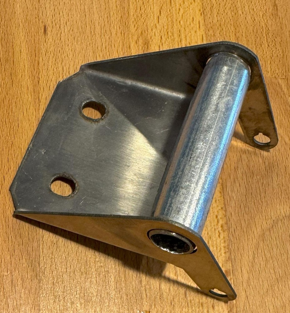 Clopay garage door hinge #02