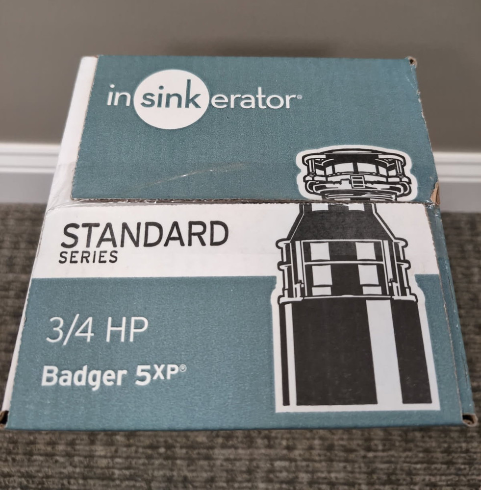 Badger 5XP, 3/4 HP Continuous Feed Kitchen Garbage Disposal, Badger Series