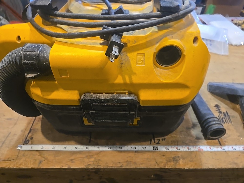 Dewalt 20V/115 DCV581H Vacuum