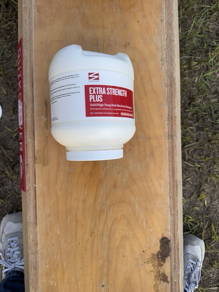 Swisher Extra Strength Plus Solid High Temp Dish Machine Detergent