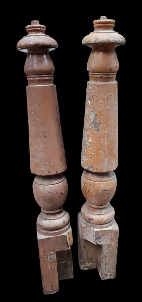 Pair Of Newel Posts *GAM0204