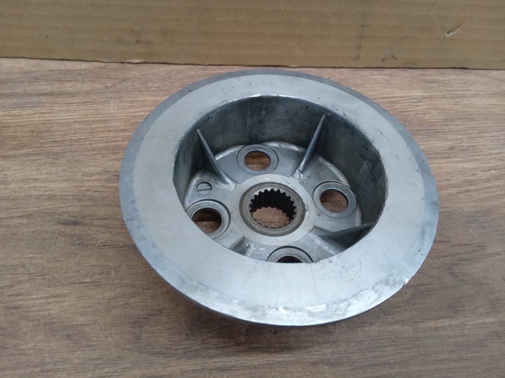 xlx250 clutch hub , ENGINE NUMBER MD08E