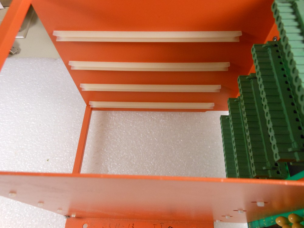 Texas Instruments 01-31122-104 Temperature Controller Backplane With Cage