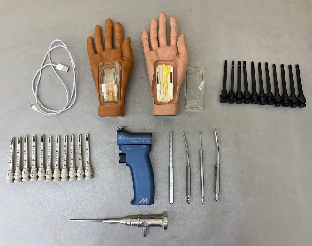 MicroAire 81014 SmartRelease Carpal Tunnel System w/ Hands, Endoscope & More