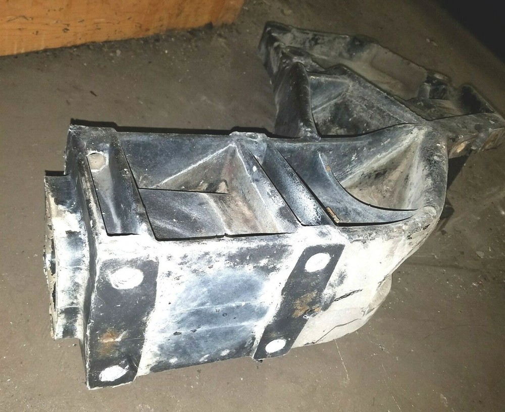 KENWORTH T-2000 FRAME HORN B11-1000-1R