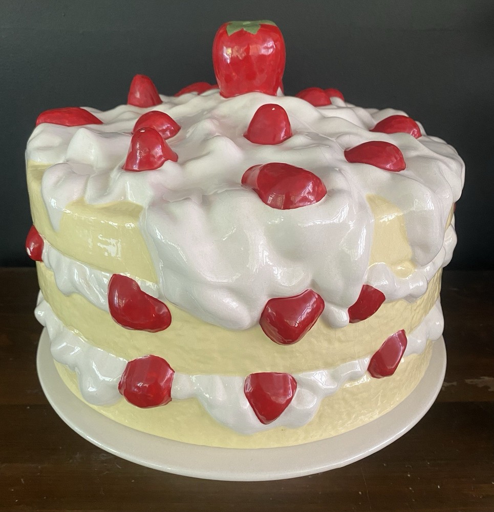 Vintage Ceramic Strawberry Shortcake Pattern Cake Stand with Lid