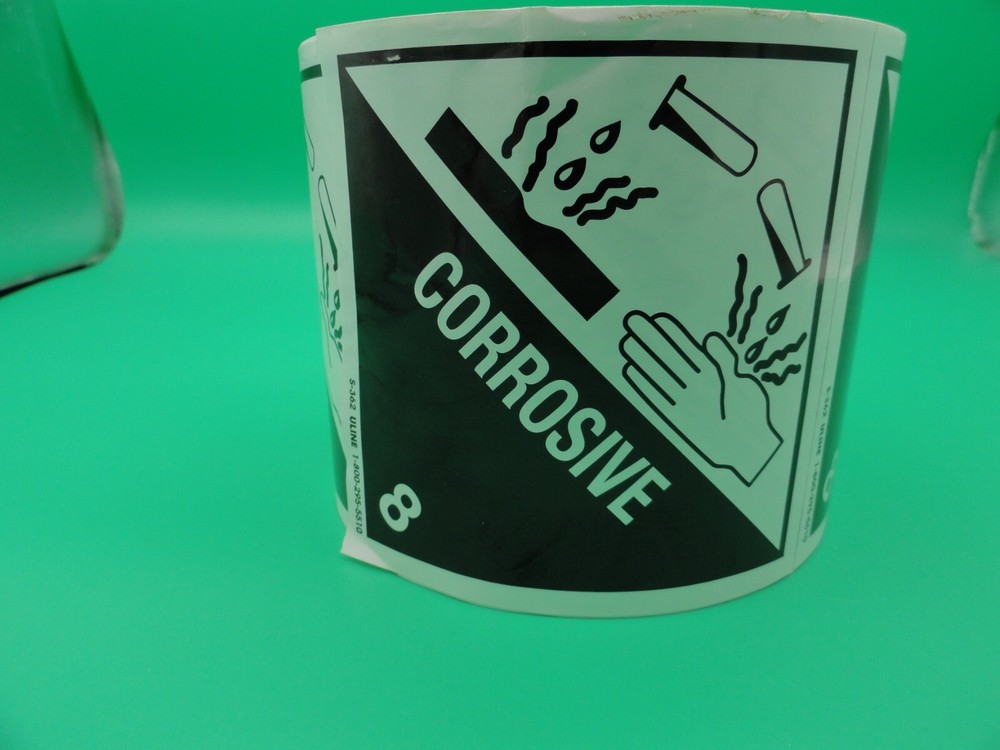 ULINE CORROSIVE 8 STICKER ROLL 4"x4"