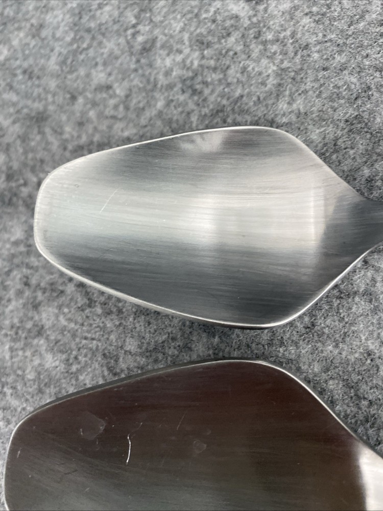 4 Retroneu 18/10 Stainless SILHOUETTE Flatware Dinner Spoon Flatware
