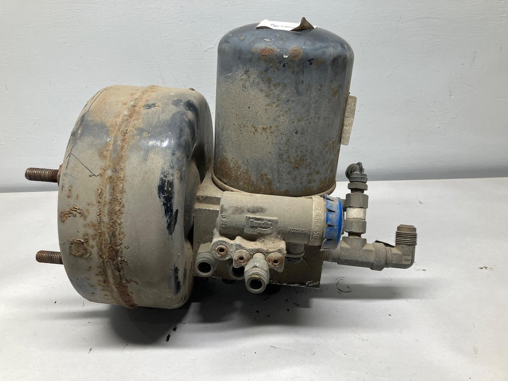Bendix AD-IS Air Dryer - Used
