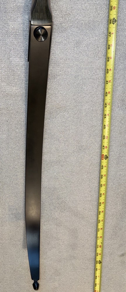 Samick Sage 62”60# Righthanded Take Down Recurve Bow